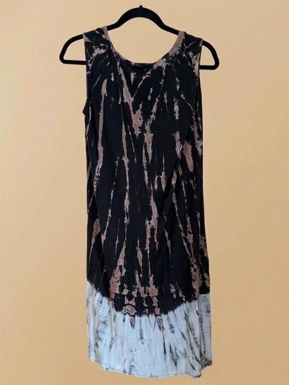 Sleeveless Acid Wash / Bleach Dye Tiered Shift Dress (Black & Cream)